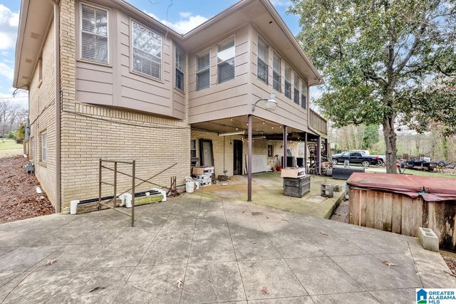 608 NW 18TH AVENUE, Center Point, AL 35215