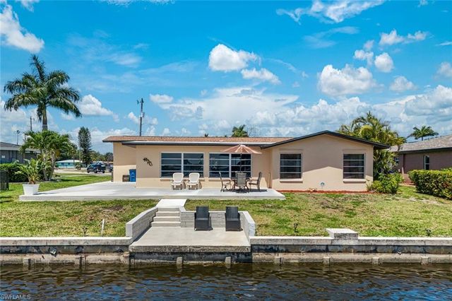4530 Vinsetta AVE, North Fort Myers, FL 33903