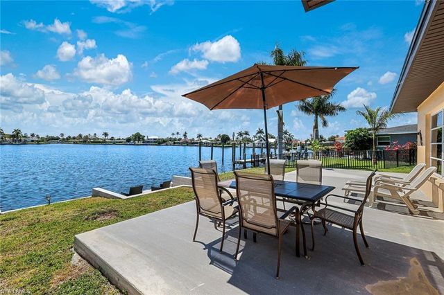 4530 Vinsetta AVE, North Fort Myers, FL 33903