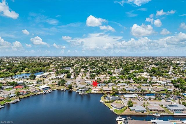 4530 Vinsetta AVE, North Fort Myers, FL 33903