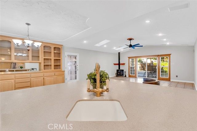 1095 Robinson, Merced, CA 95340