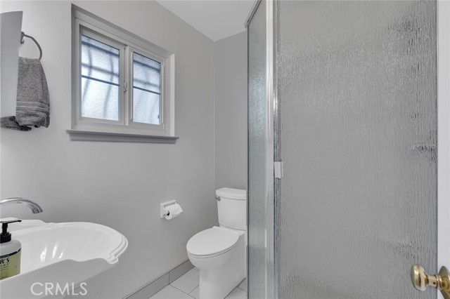 1095 Robinson, Merced, CA 95340