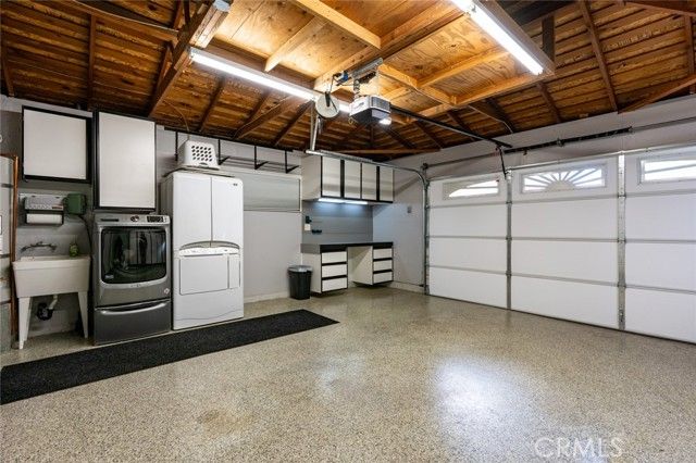 1095 Robinson, Merced, CA 95340