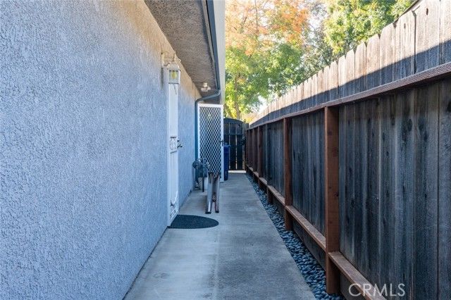 1095 Robinson, Merced, CA 95340