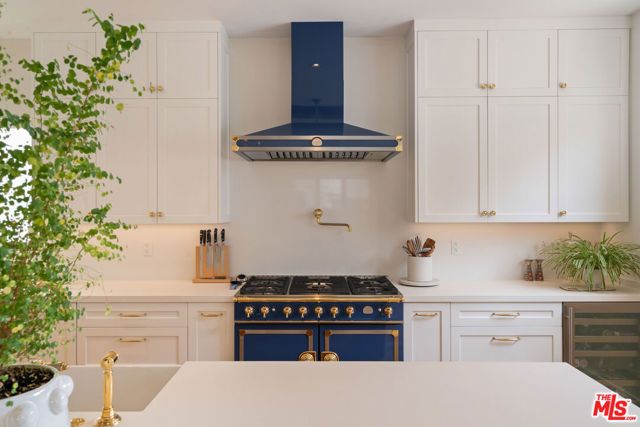 128 Roma Court, Marina Del Rey, CA 90292