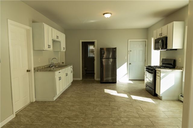 287 Manton Avenue 1, Providence, RI 02909