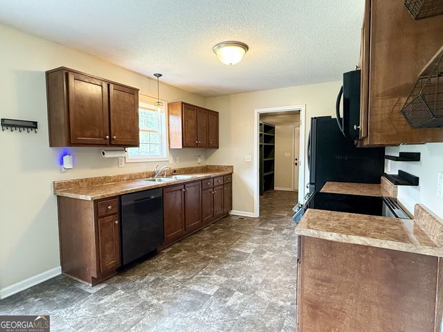 313 Anderson Road, Griffin, GA 30223