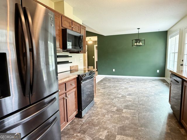 313 Anderson Road, Griffin, GA 30223