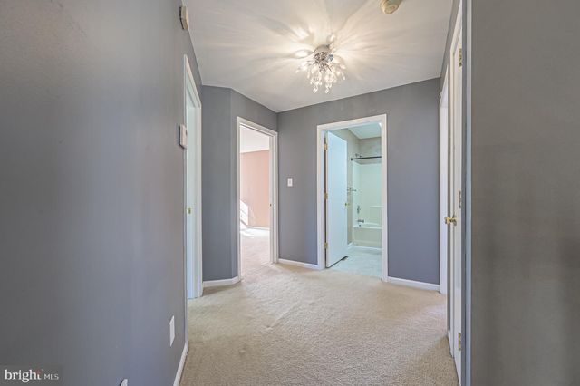 5065 RIDGE AVE, Egg Harbor Township, NJ 08234