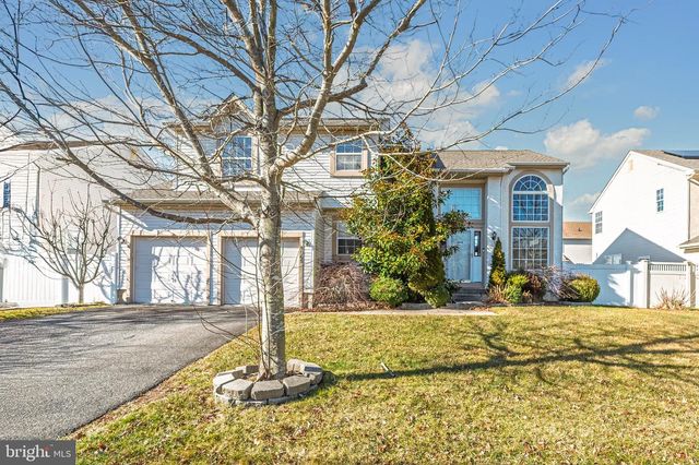 5065 RIDGE AVE, Egg Harbor Township, NJ 08234