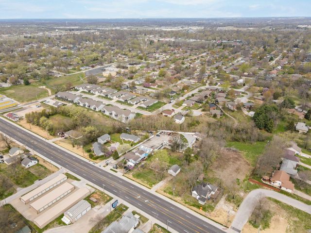 603 E Mt Vernon Street, Nixa, MO 65714