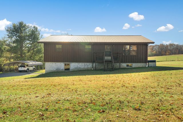 473 Holcomb Rd, Mcminnville, TN 37110