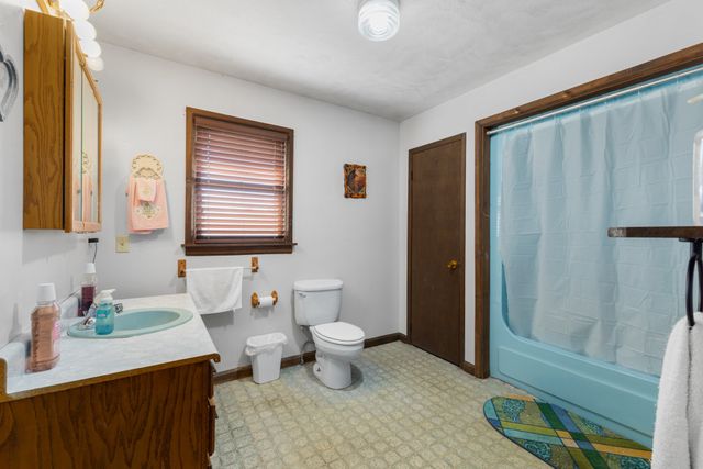 473 Holcomb Rd, Mcminnville, TN 37110