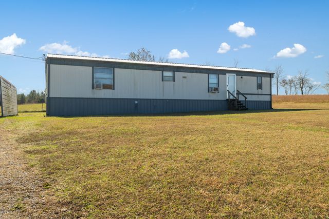 473 Holcomb Rd, Mcminnville, TN 37110