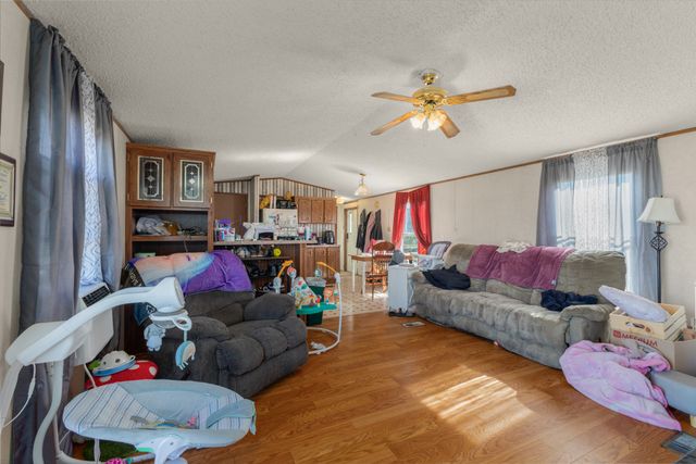 473 Holcomb Rd, Mcminnville, TN 37110