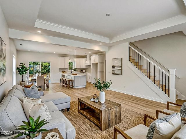 1204 Divot Way, Simpsonville, KY 40067