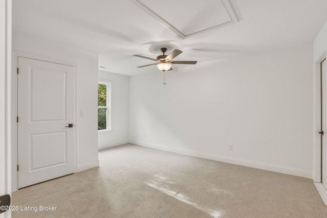 1204 Divot Way, Simpsonville, KY 40067