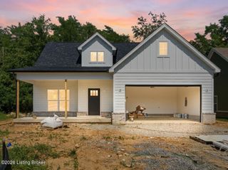 1204 Divot Way, Simpsonville, KY 40067
