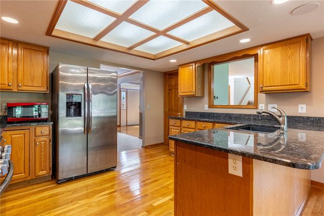 2895 Cobblestone Crossing Court, Centerville, OH 45458
