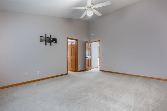 2895 Cobblestone Crossing Court, Centerville, OH 45458