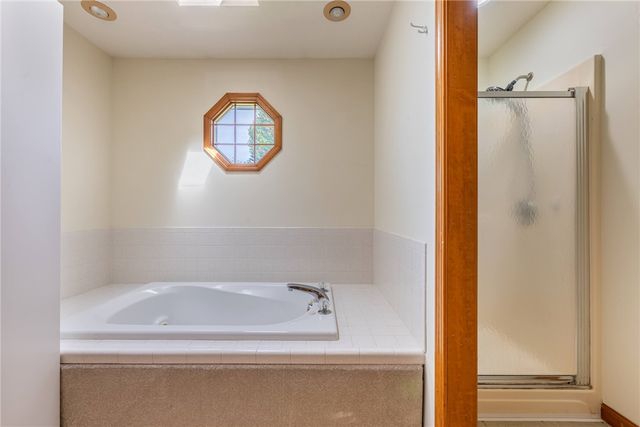 2895 Cobblestone Crossing Court, Centerville, OH 45458