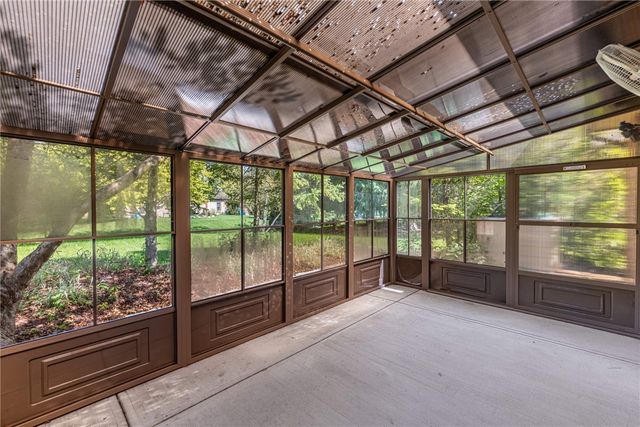 2895 Cobblestone Crossing Court, Centerville, OH 45458