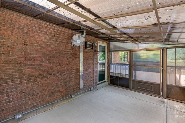 2895 Cobblestone Crossing Court, Centerville, OH 45458
