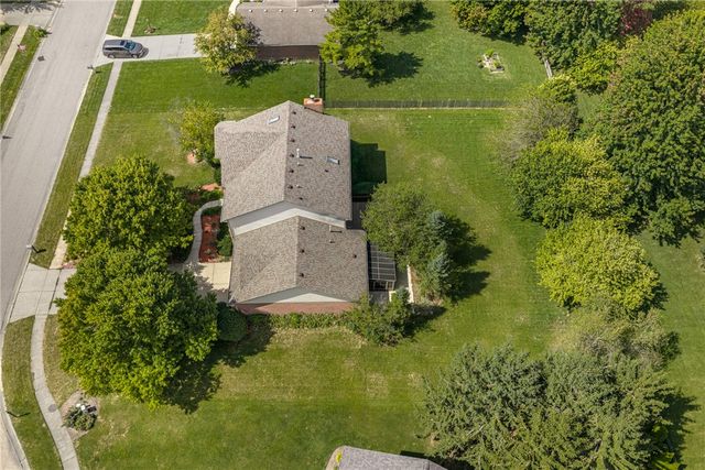 2895 Cobblestone Crossing Court, Centerville, OH 45458