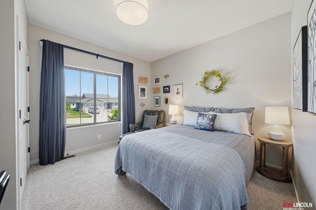 8833 Calamus River Road, Lincoln, NE 68520