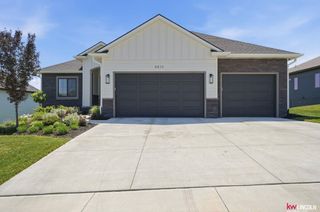 8833 Calamus River Road, Lincoln, NE 68520