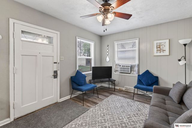 1102-1108 N L Street, Fremont, NE 68025