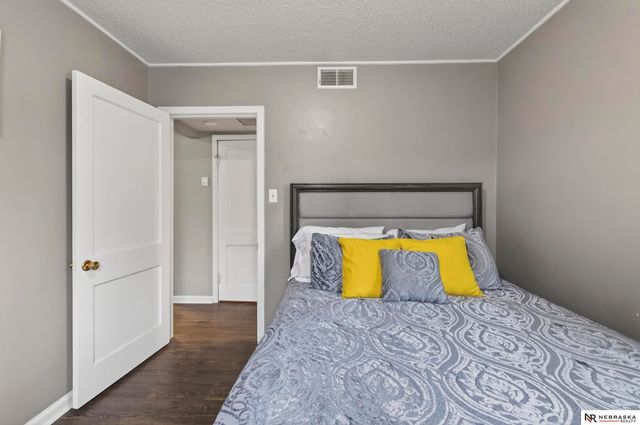 1102-1108 N L Street, Fremont, NE 68025