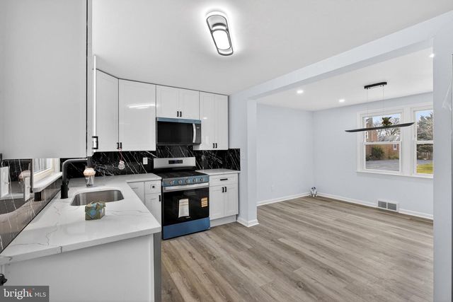 249 PINEHURST RD, Wilmington, DE 19803