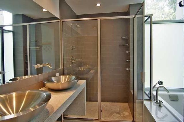 6851 Roswell Road D-15, Atlanta, GA 30328