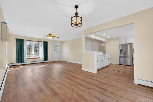 1360 State Route 208, Wallkill, NY 12589