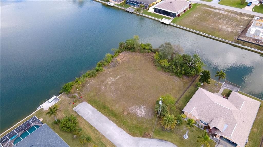 2217 NE 2nd ST, CAPE CORAL, FL 33909 — exterior