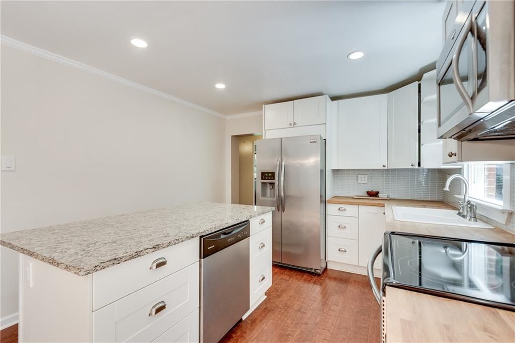 Image 13 of property listing at 2969 Judylyn Drive, Decatur, GA 30033