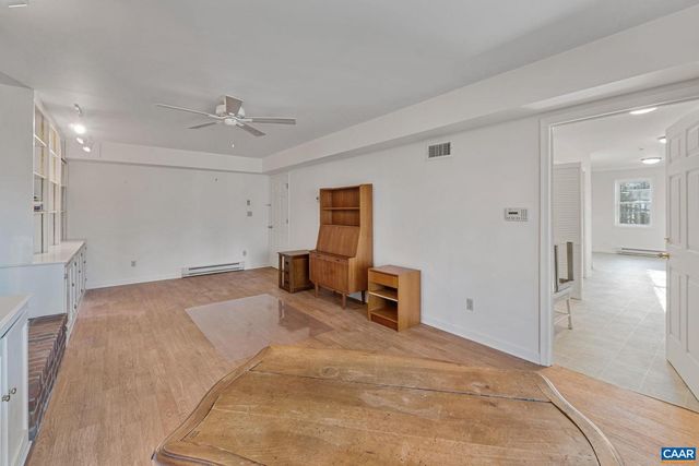 1772 HEARTHGLOW LN, Charlottesville, VA 22901