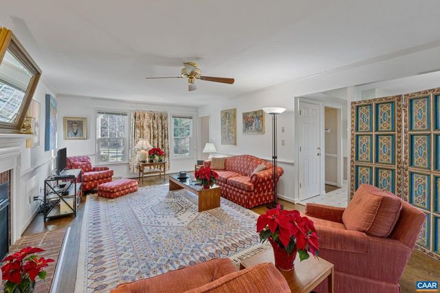 1772 HEARTHGLOW LN, Charlottesville, VA 22901