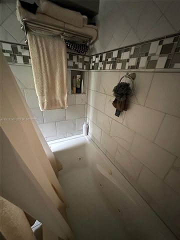 1511 SW 28th Way, Fort Lauderdale, FL 33312