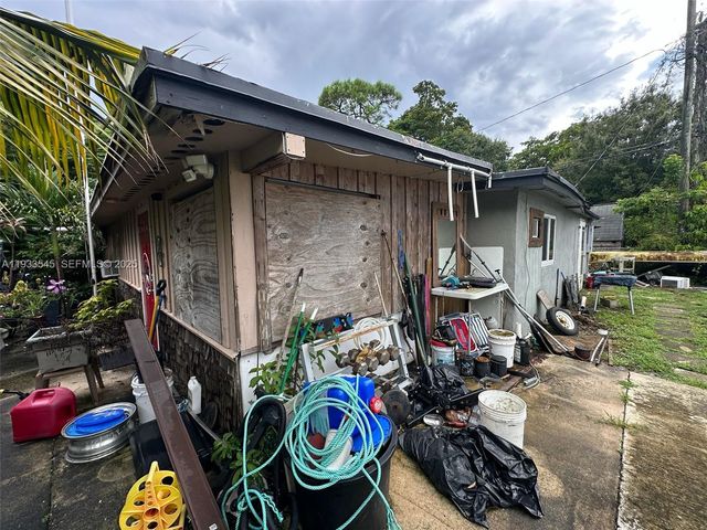 1511 SW 28th Way, Fort Lauderdale, FL 33312