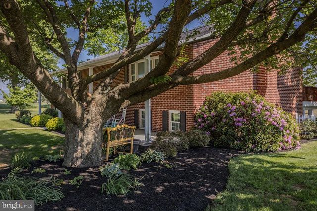 15 SMITHDALE ROAD, Shippensburg, PA 17257
