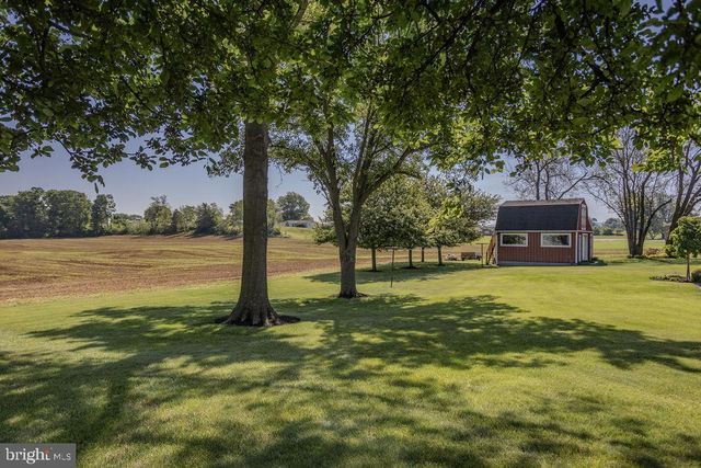 15 SMITHDALE ROAD, Shippensburg, PA 17257
