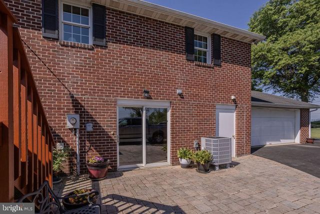 15 SMITHDALE ROAD, Shippensburg, PA 17257