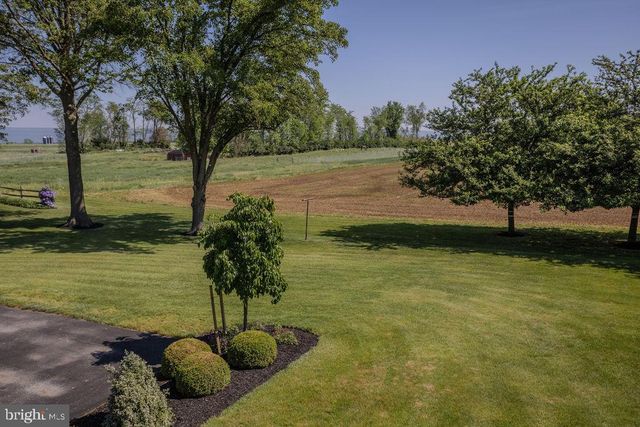 15 SMITHDALE ROAD, Shippensburg, PA 17257