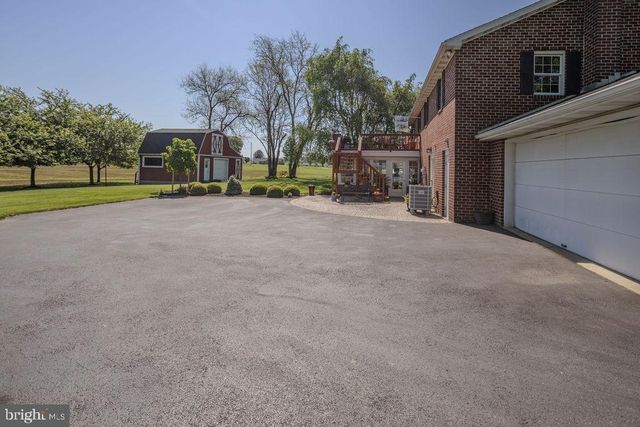 15 SMITHDALE ROAD, Shippensburg, PA 17257