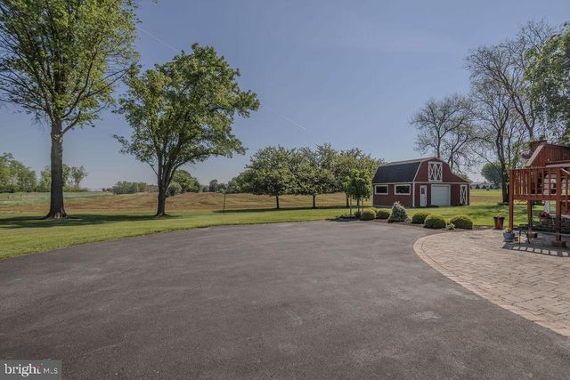 15 SMITHDALE ROAD, Shippensburg, PA 17257