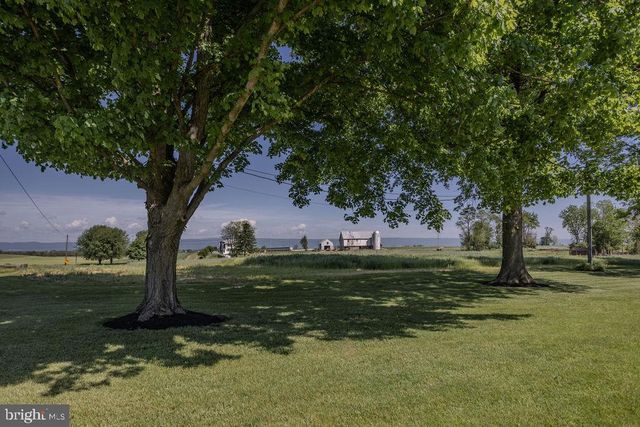 15 SMITHDALE ROAD, Shippensburg, PA 17257