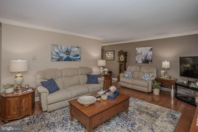 15 SMITHDALE ROAD, Shippensburg, PA 17257