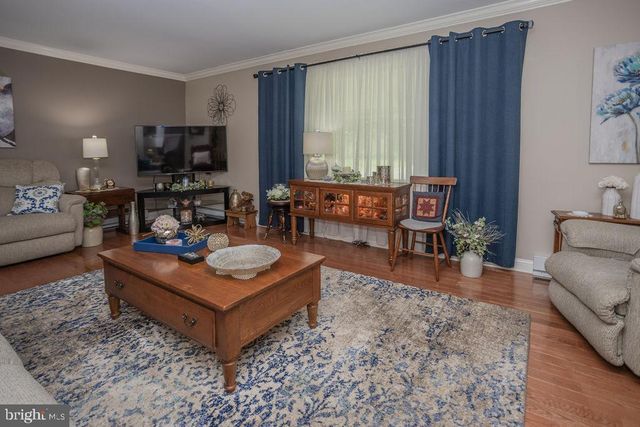 15 SMITHDALE ROAD, Shippensburg, PA 17257